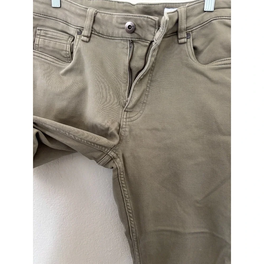Tpj Slim Jeans 33x28 Beige Stretch Denim Normcore Casual minimalist Denkhaki